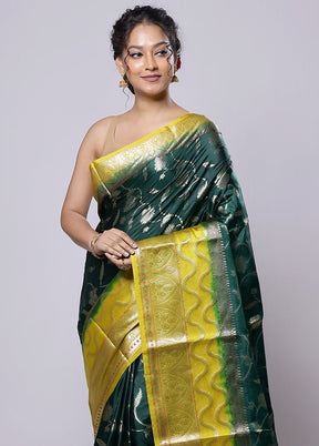 Green Kora Silk Saree With Blouse Piece