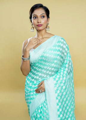 Green Cotton Saree With Blouse Piece