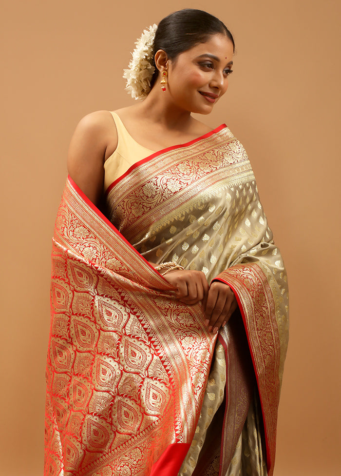 Grey Banarasi Silk Saree With Blouse Piece