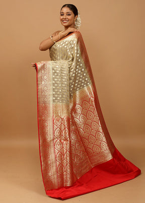 Grey Banarasi Silk Saree With Blouse Piece