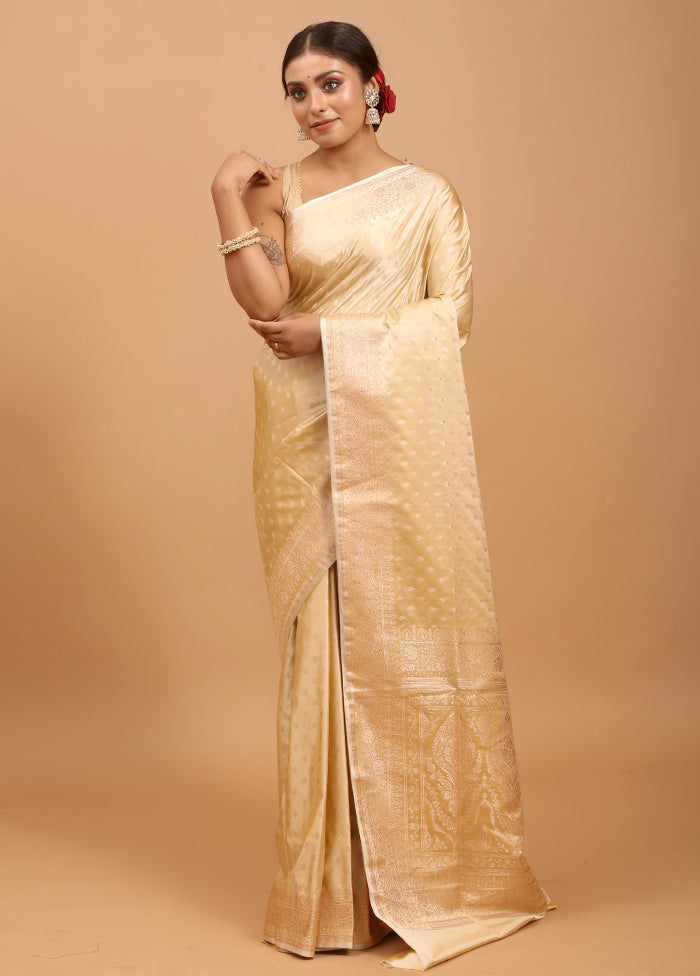 Cream Banarasi Silk Saree With Blouse Piece