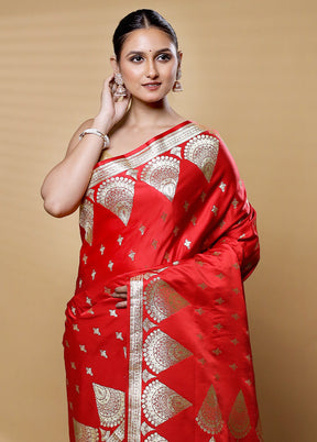 Red Banarasi Silk Saree With Blouse Piece