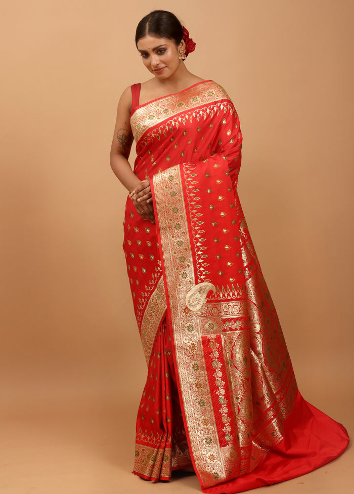 Red Banarasi Silk Saree With Blouse Piece