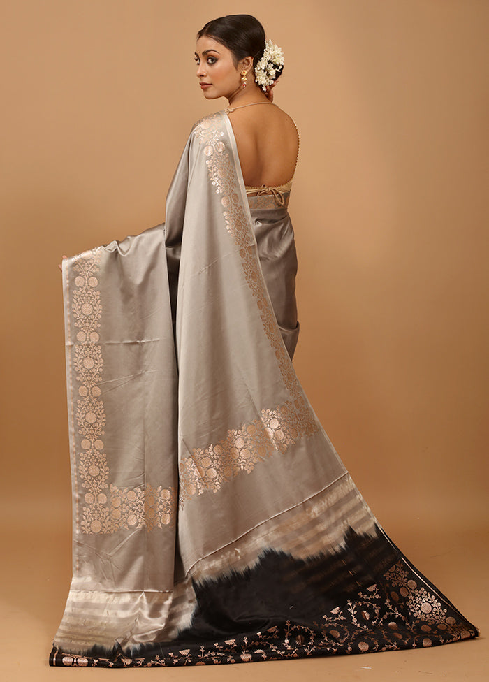 Grey Banarasi Silk Saree With Blouse Piece