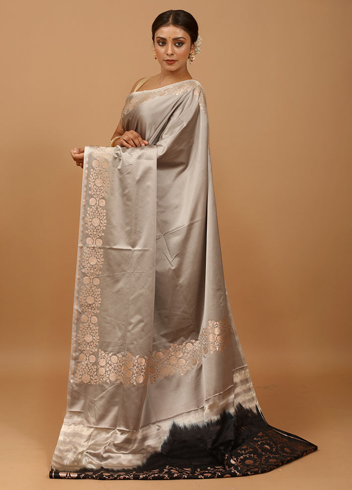 Grey Banarasi Silk Saree With Blouse Piece