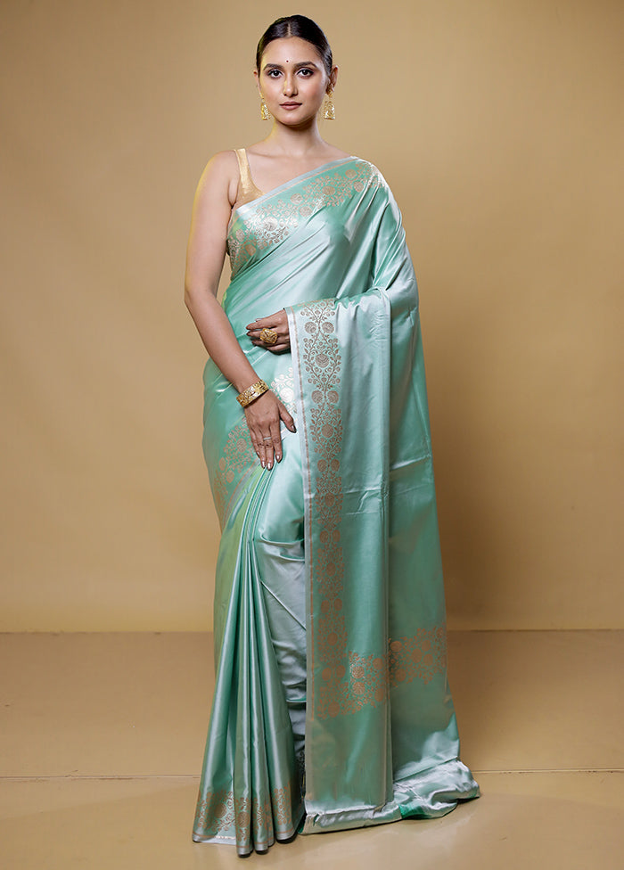 Green Banarasi Silk Saree With Blouse Piece