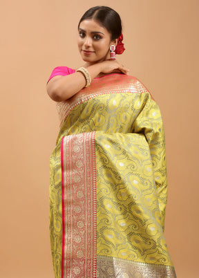 Grey Tanchoi Silk Saree With Blouse Piece