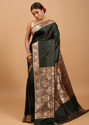 Green Banarasi Silk Saree With Blouse Piece