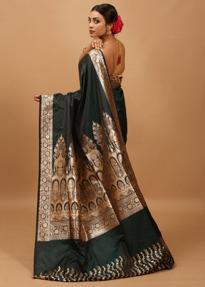 Green Banarasi Silk Saree With Blouse Piece