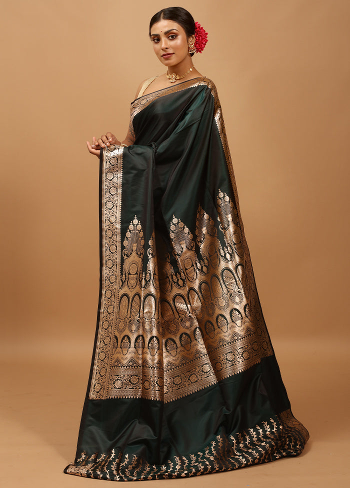 Green Banarasi Silk Saree With Blouse Piece