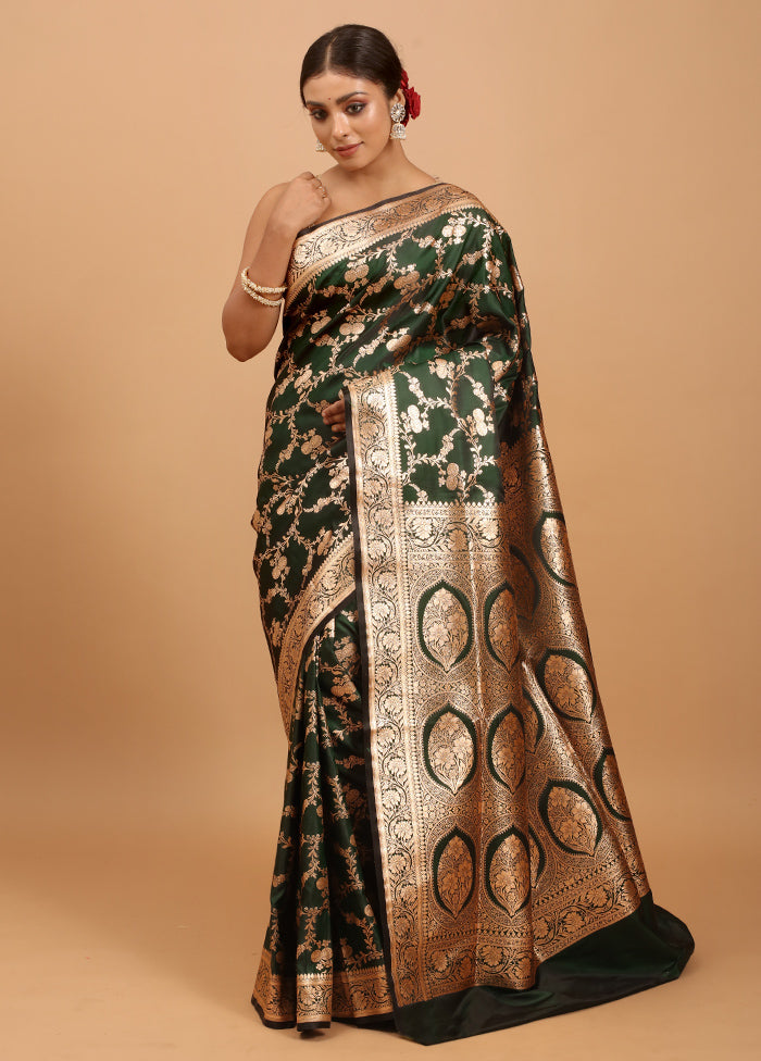 Green Banarasi Silk Saree With Blouse Piece