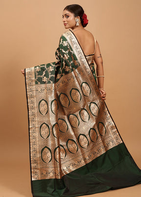 Green Banarasi Silk Saree With Blouse Piece