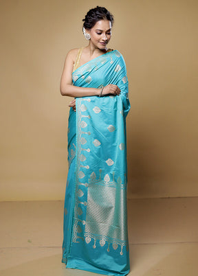 Green Dupion Silk Saree With Blouse Piece