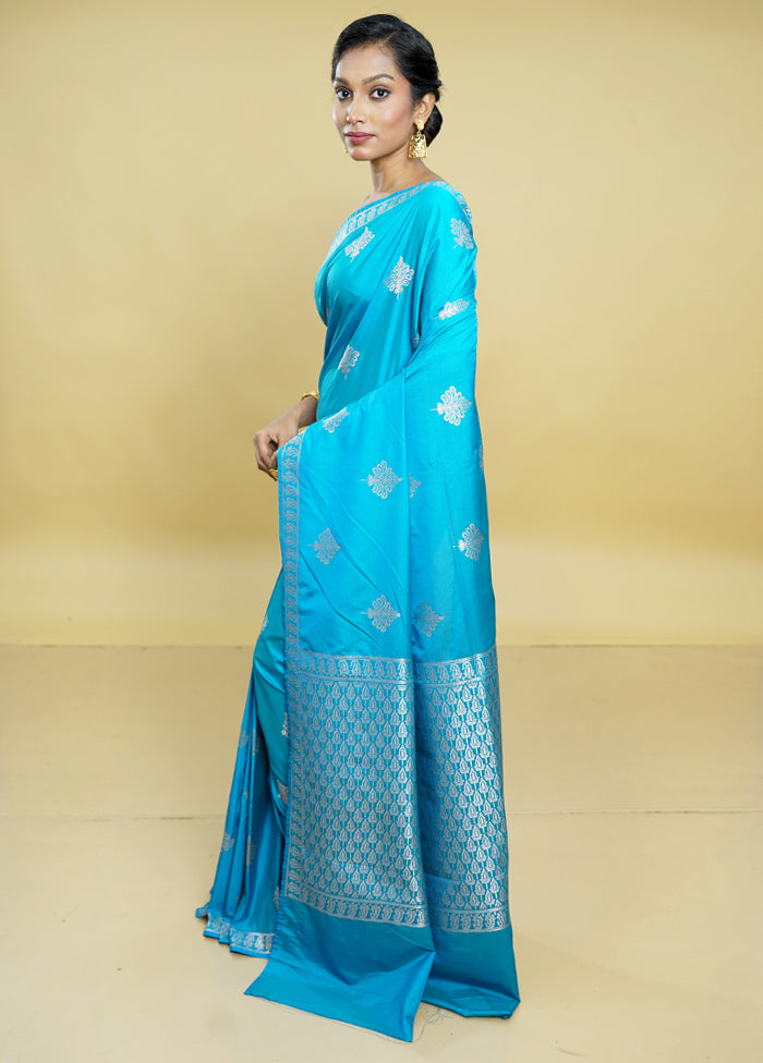 Blue Dupion Silk Saree With Blouse Piece