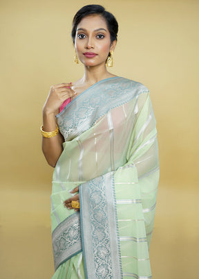 Green Organza Saree With Blouse Piece