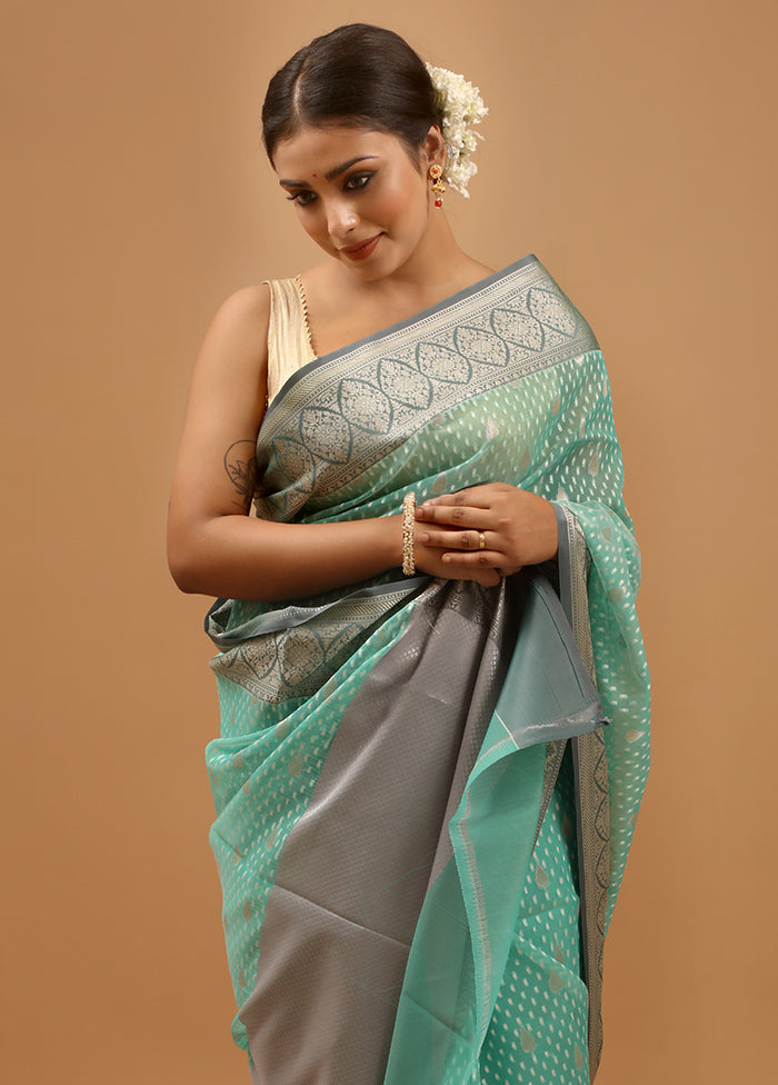 Green Organza Saree With Blouse Piece