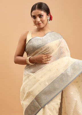 White Organza Saree With Blouse Piece