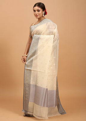 White Organza Saree With Blouse Piece