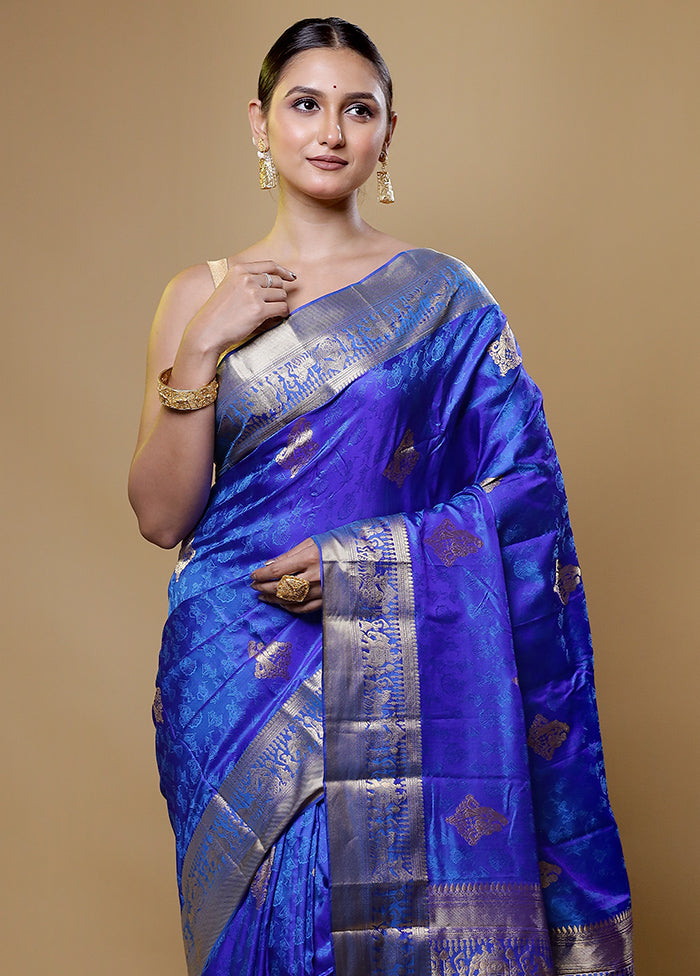 Blue Handloom Kanchipuram Pure Silk Saree With Blouse Piece