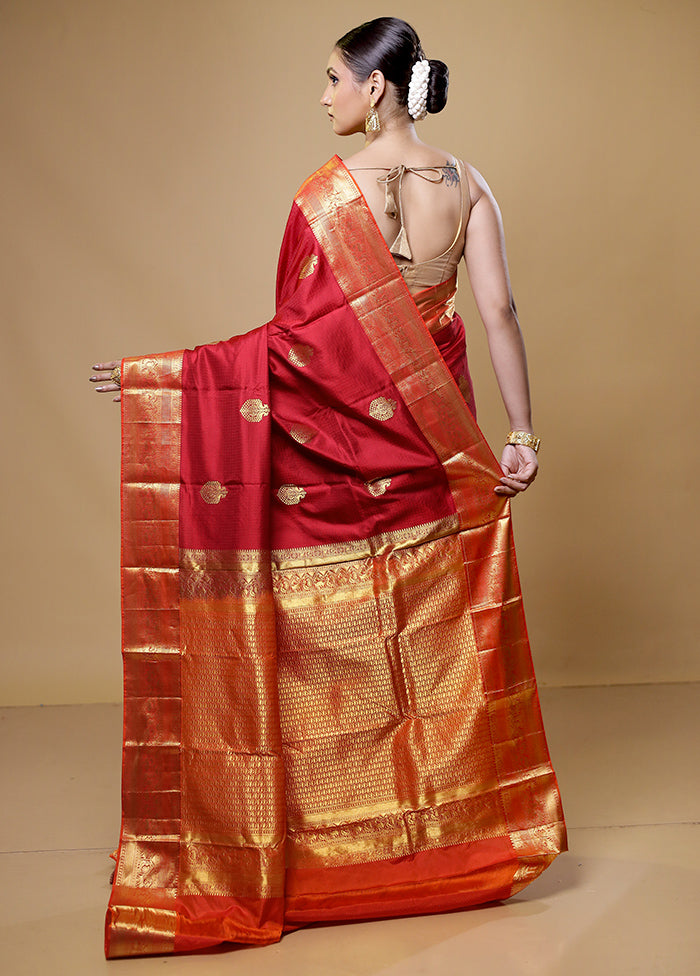 Red Handloom Kanchipuram Pure Silk Saree With Blouse Piece