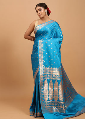 Blue Banarasi Silk Saree With Blouse Piece