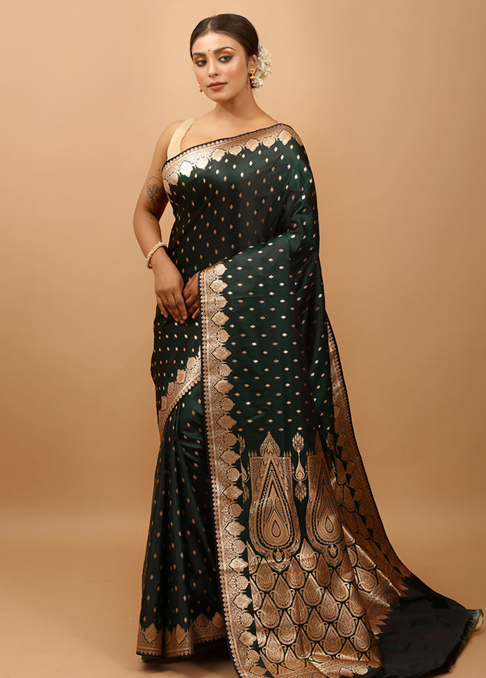 Green Banarasi Silk Saree With Blouse Piece