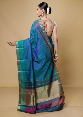 Cream Handloom Kanjivaram Pure Silk Saree With Blouse Piece