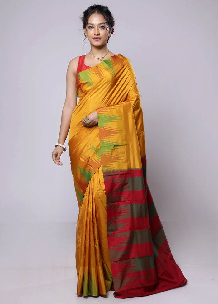 Yellow Handloom Kanjivaram Pure Silk Saree With Blouse Piece