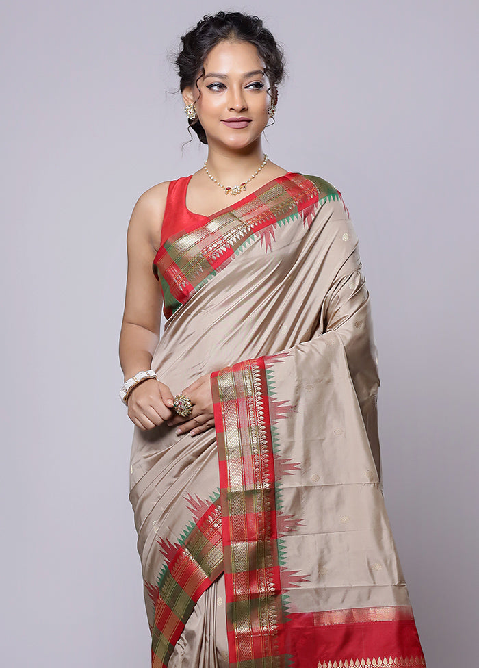 Grey Handloom Kanjivaram Pure Silk Saree With Blouse Piece