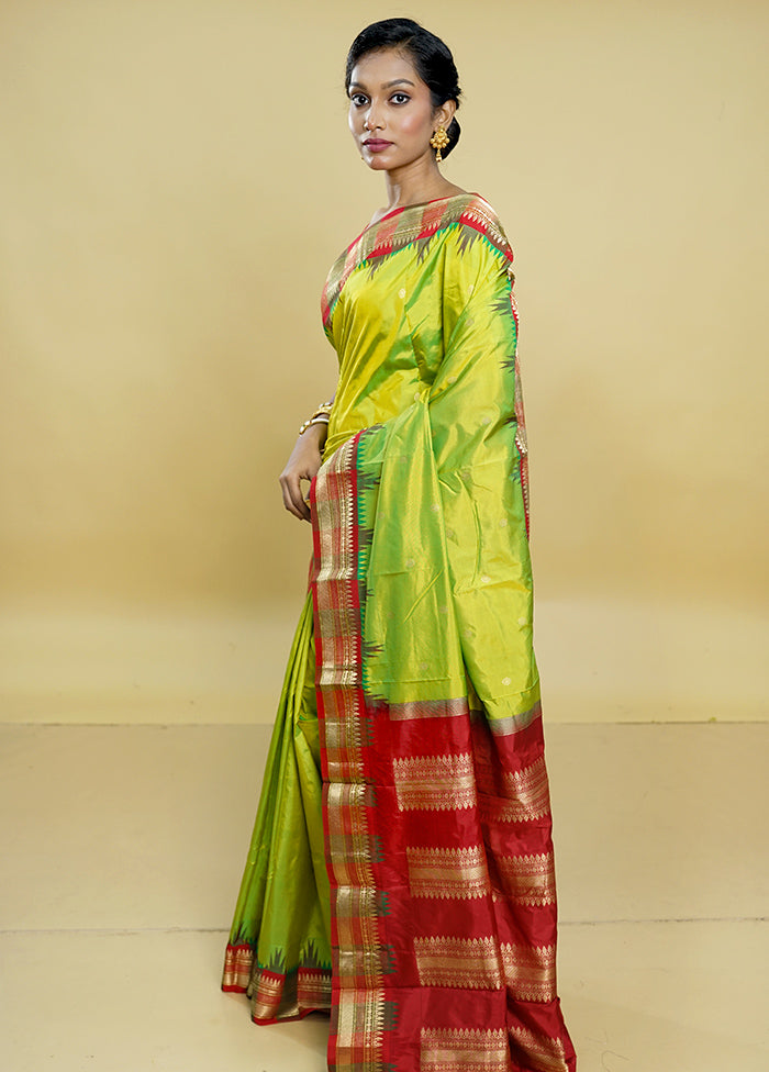 Green Handloom Kanjivaram Pure Silk Saree With Blouse Piece