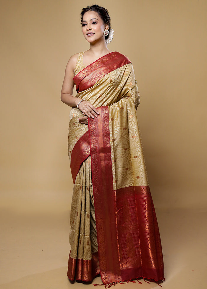 Cream Kanjivaram Silk Saree With Blouse Piece