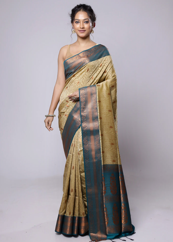 Cream Kanjivaram Silk Saree With Blouse Piece