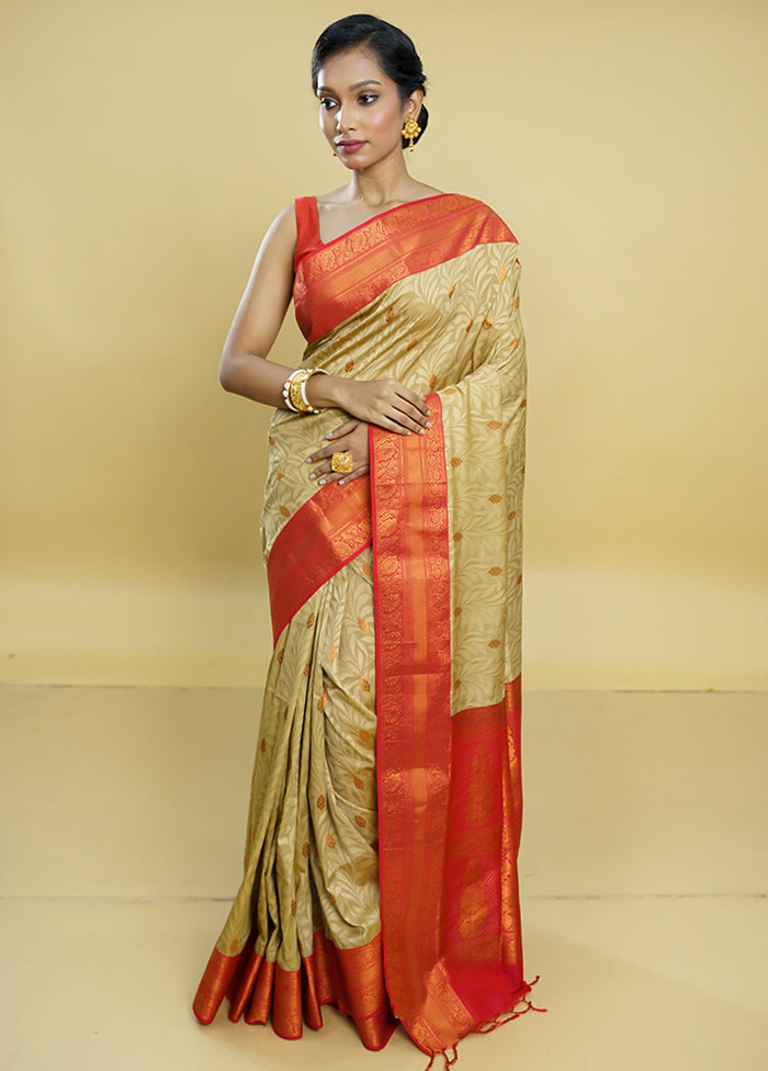 Cream Kanjivaram Silk Saree With Blouse Piece