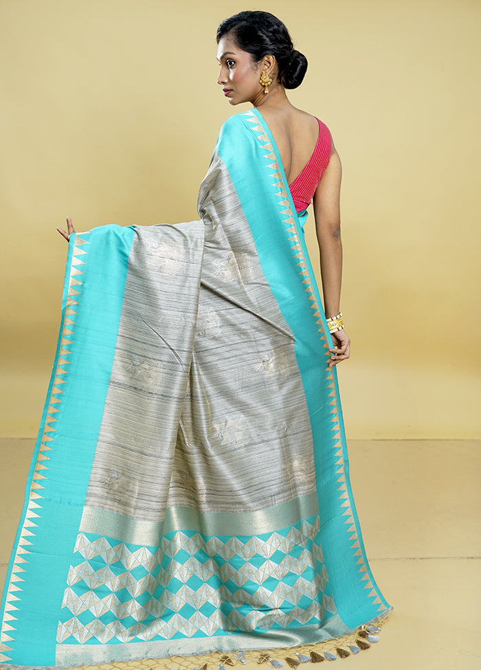 Multicolor Tussar Silk Saree With Blouse Piece