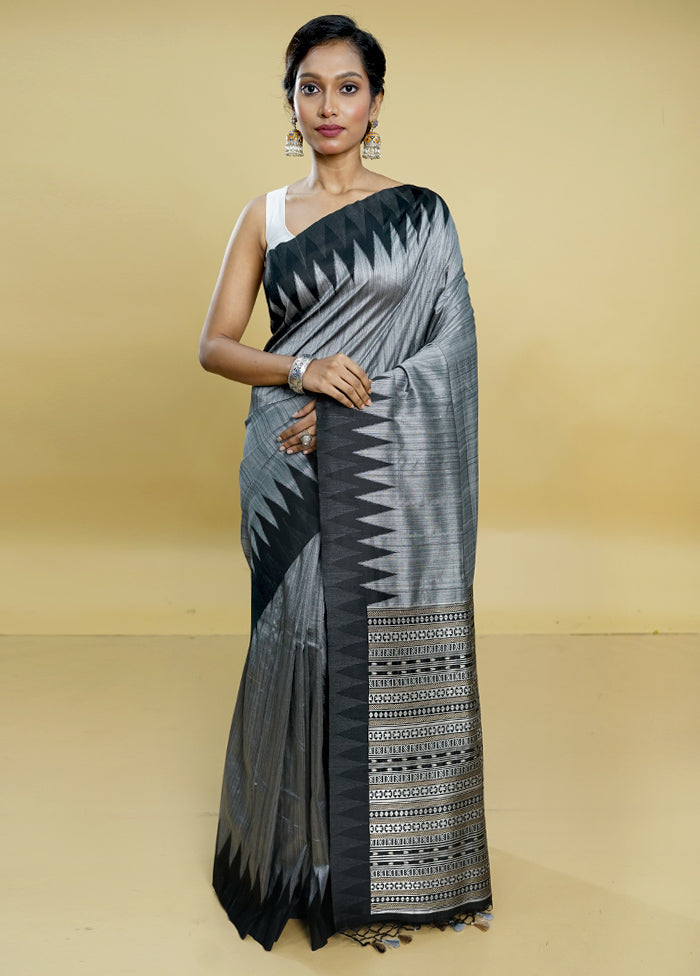 Grey Tussar Silk Saree With Blouse Piece