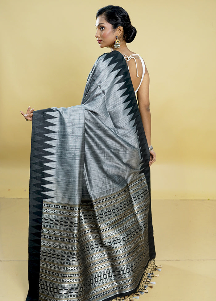 Grey Tussar Silk Saree With Blouse Piece