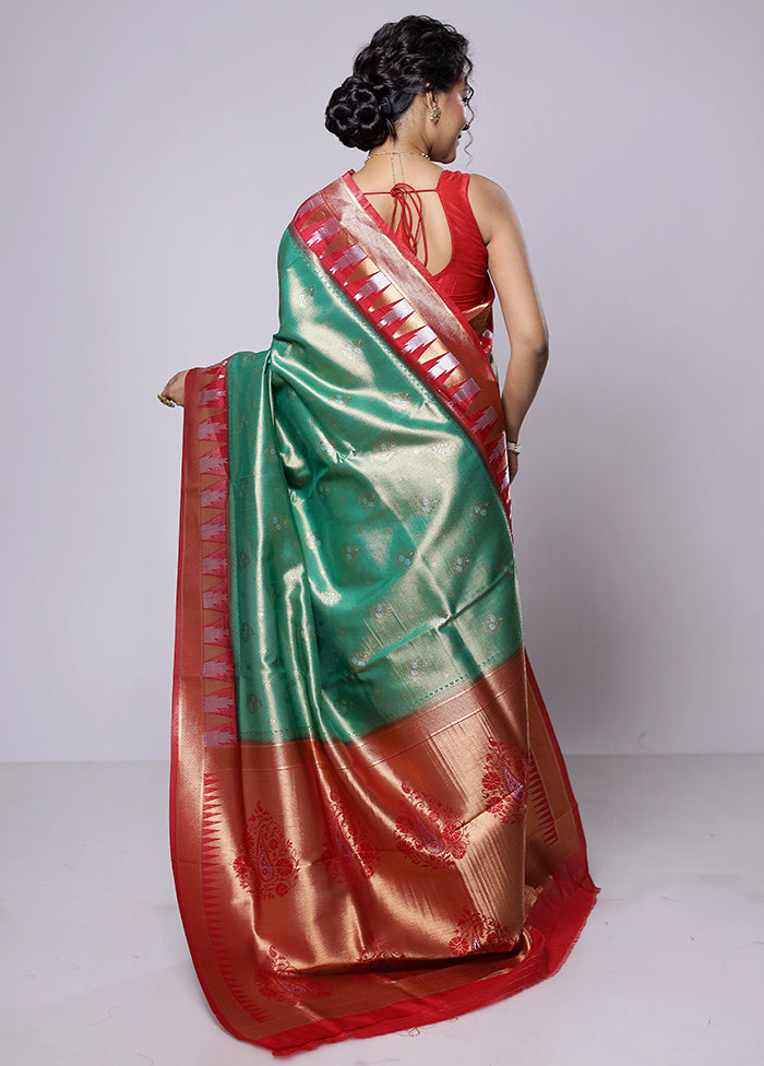 Green Dupion Silk Saree With Blouse Piece