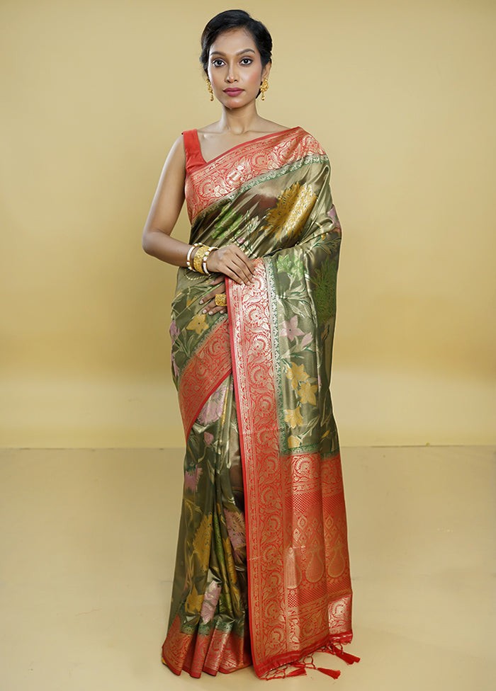 Green Dupion Silk Saree With Blouse Piece