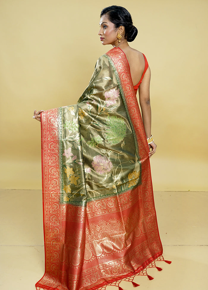 Green Dupion Silk Saree With Blouse Piece