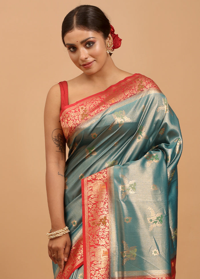 Green Dupion Silk Saree With Blouse Piece