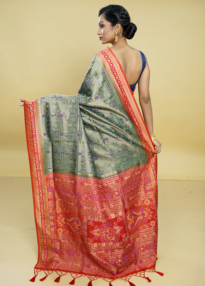 Green Dupion Silk Saree With Blouse Piece