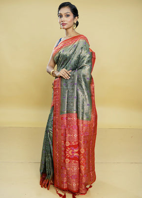 Green Dupion Silk Saree With Blouse Piece