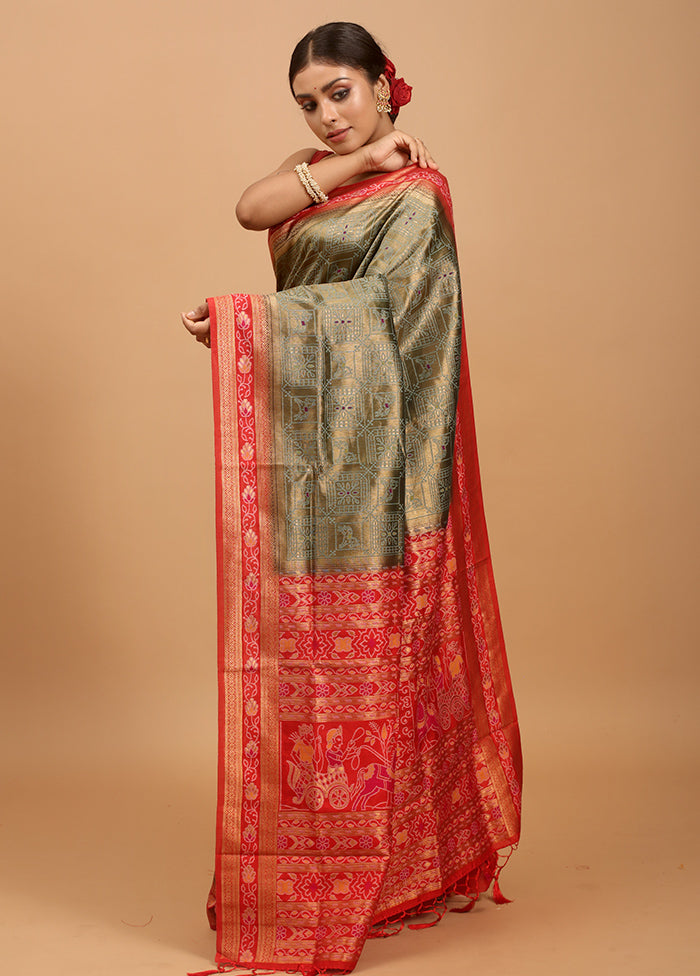 Green Dupion Silk Saree With Blouse Piece