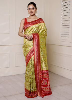 Green Dupion Silk Saree With Blouse Piece