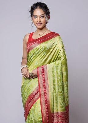 Green Dupion Silk Saree With Blouse Piece