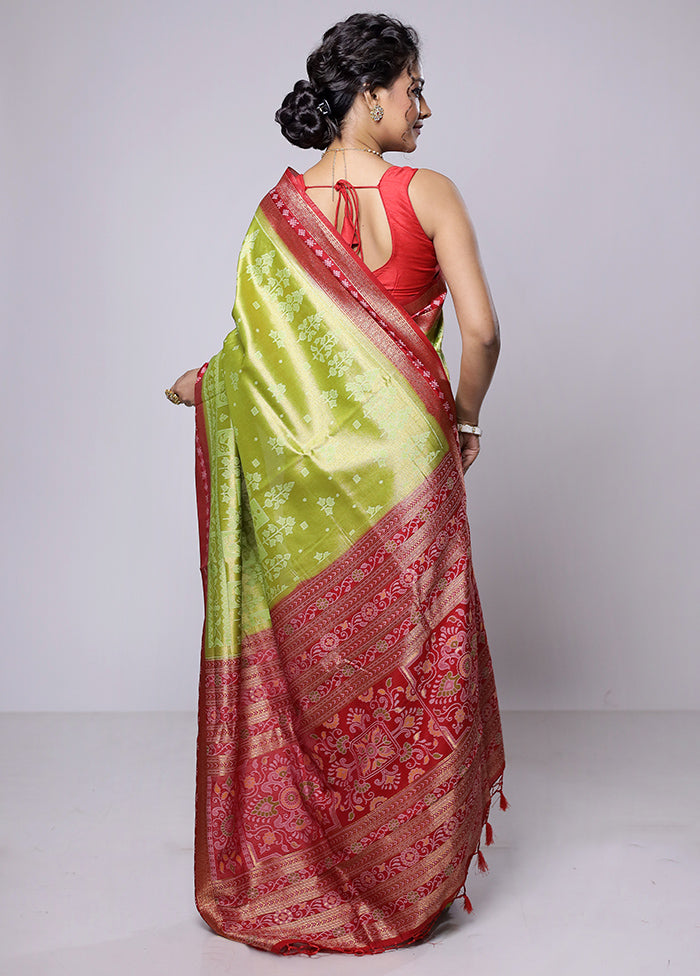 Green Dupion Silk Saree With Blouse Piece