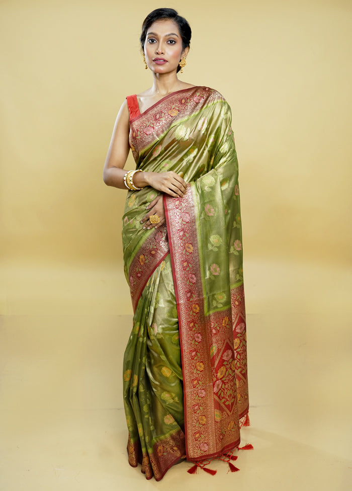 Green Dupion Silk Saree With Blouse Piece