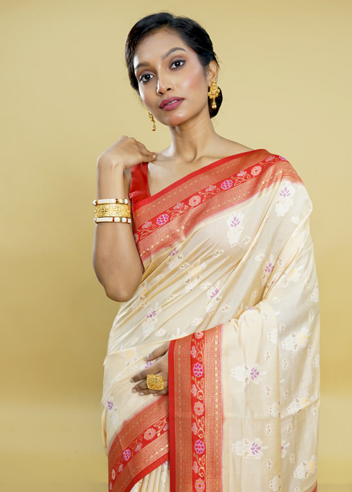 Cream Dupion Silk Saree With Blouse Piece