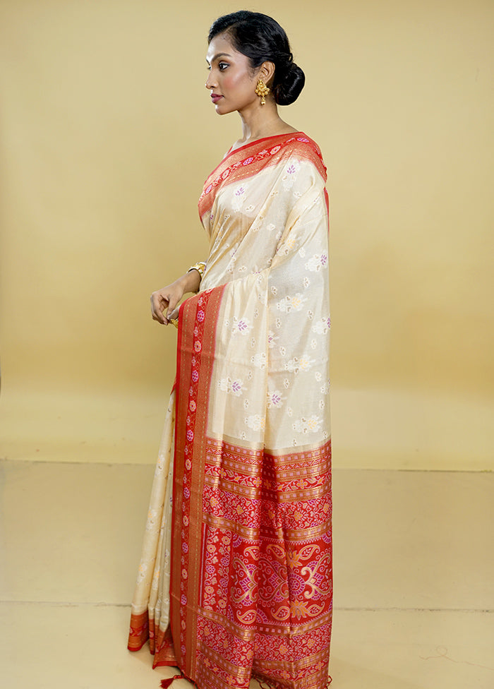 Cream Dupion Silk Saree With Blouse Piece