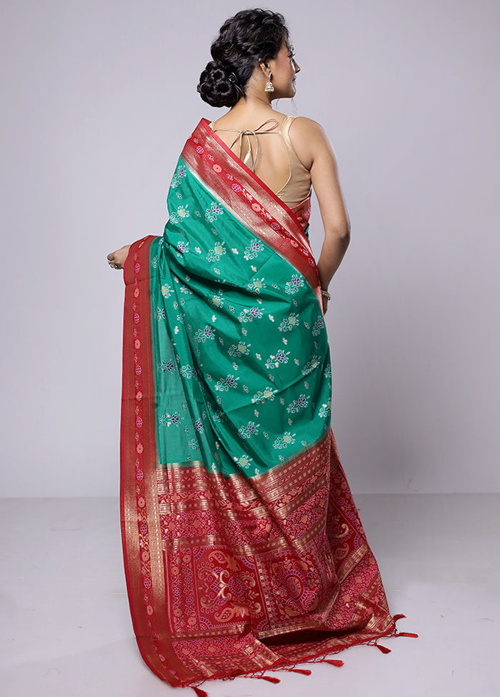 Green Dupion Silk Saree With Blouse Piece